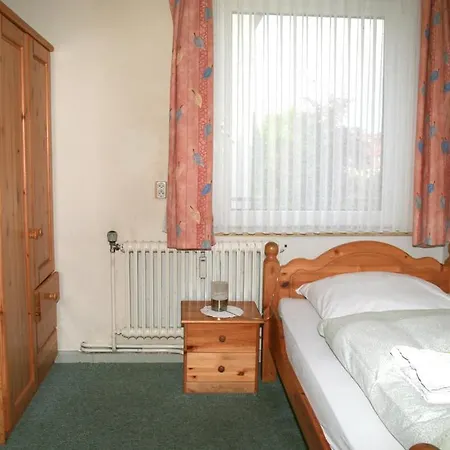 Guest house Zum Weserwehr 2*